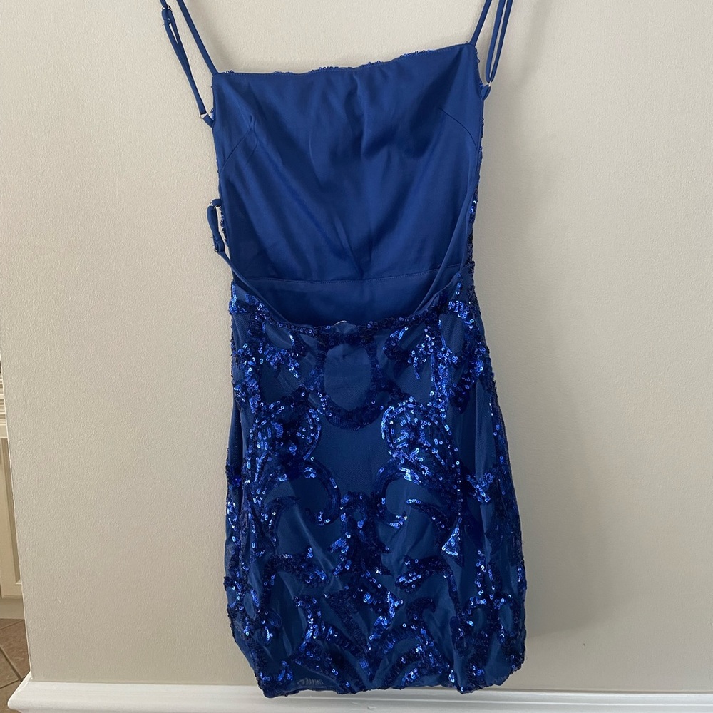 Blue dress